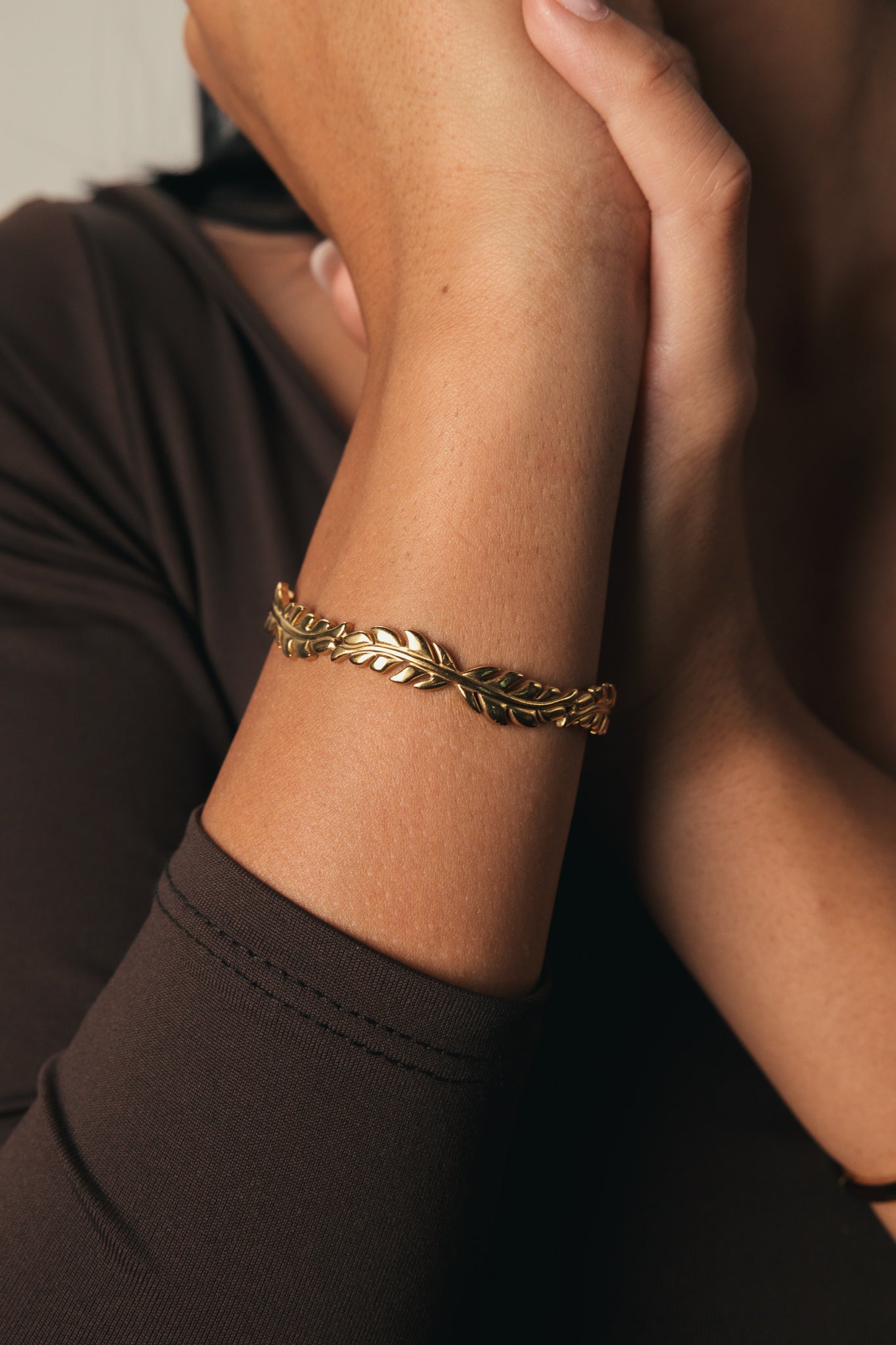 Bracciale Rigido Dafne Donna Indossato