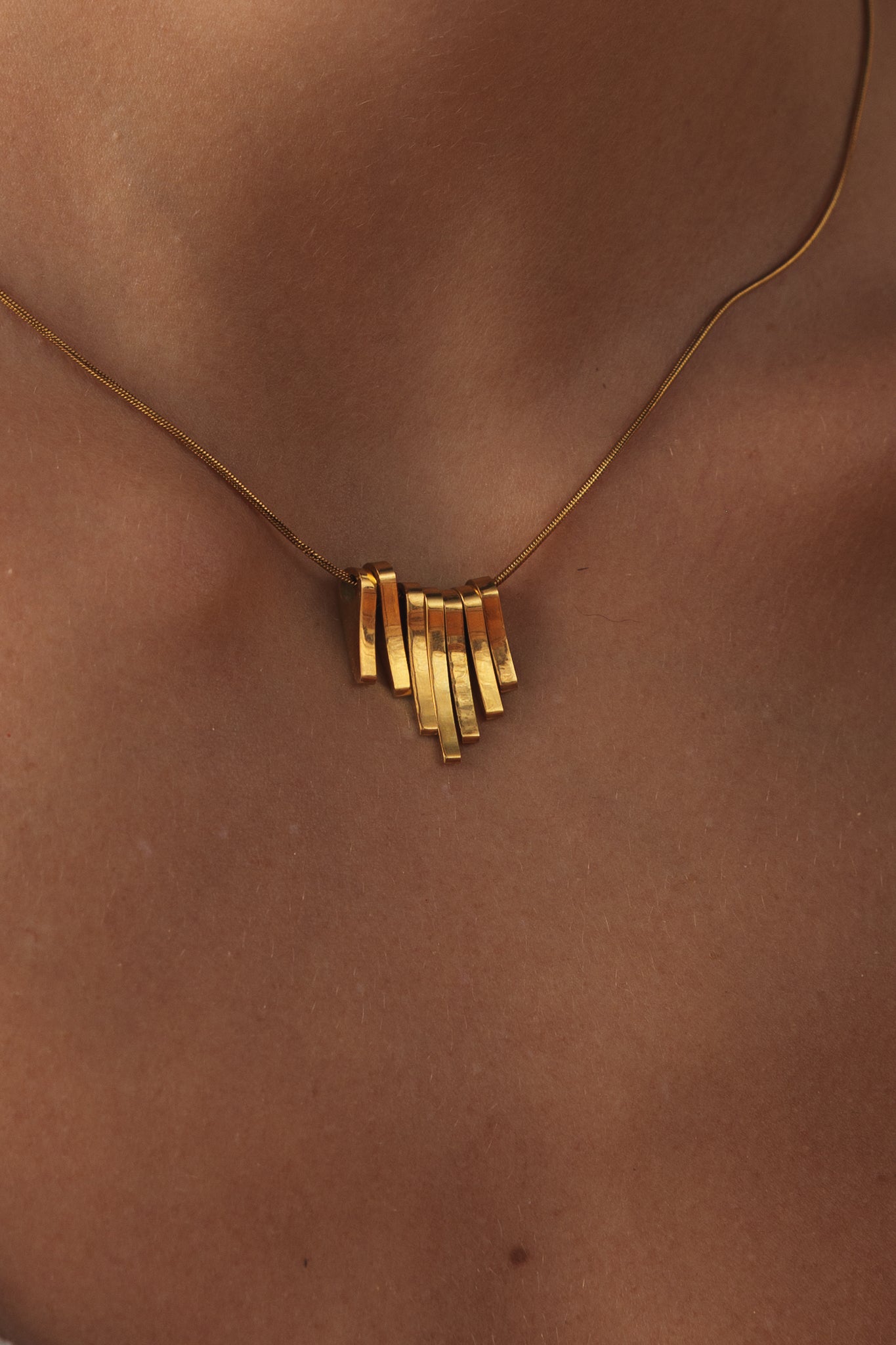COLLANA ISIDE
