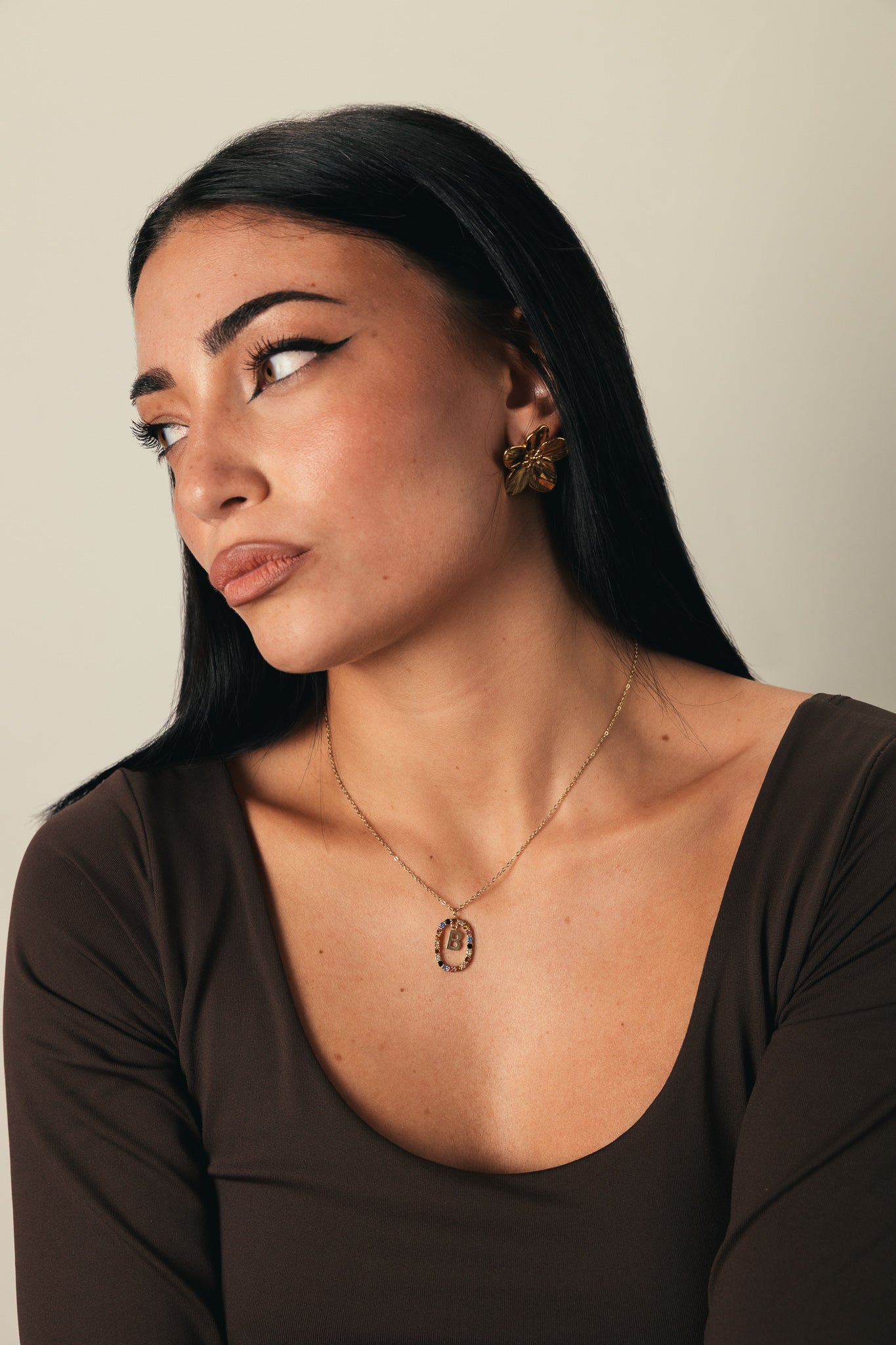 COLLANA CON LETTERA B