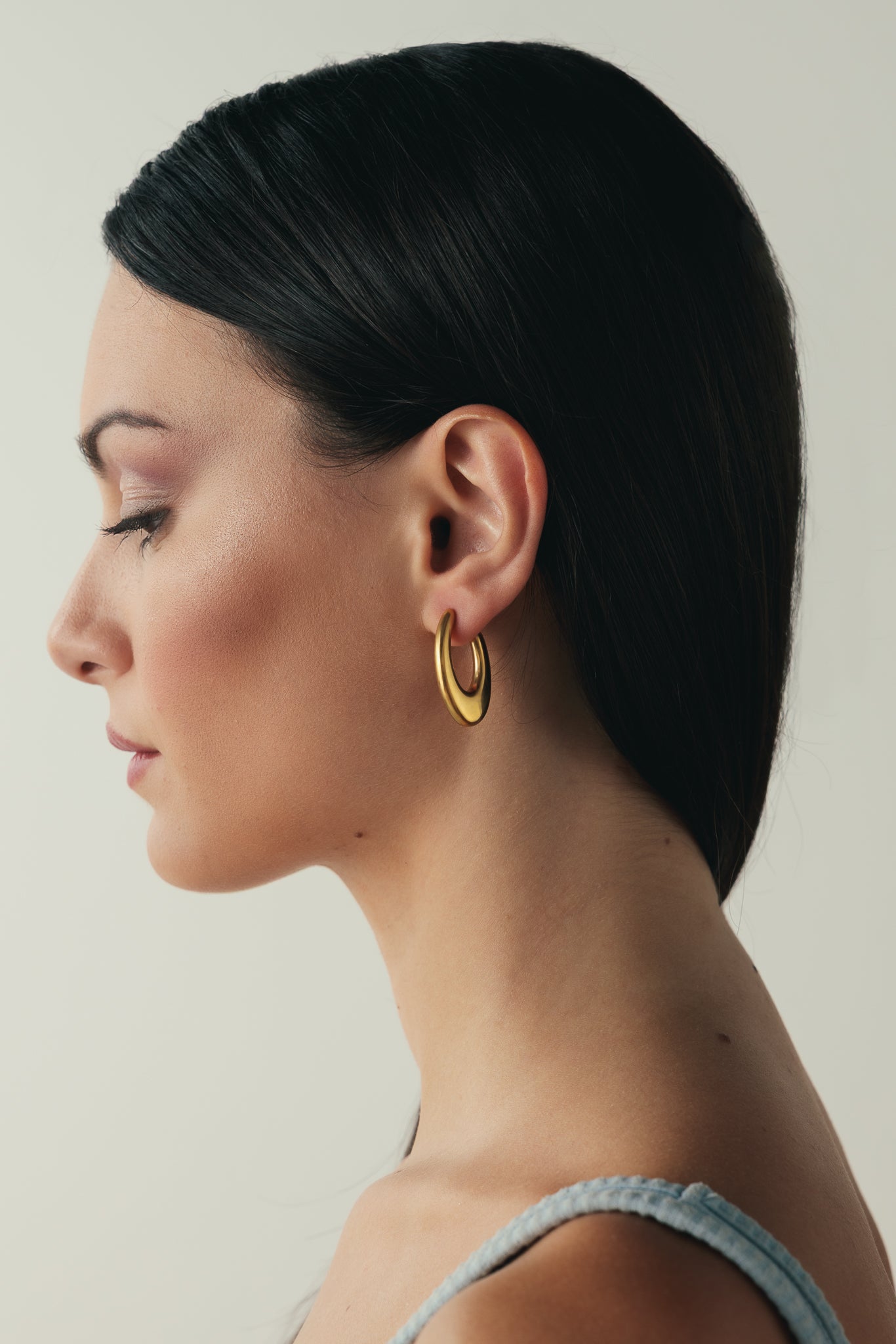 EOS GOLD EARRINGS PAIR