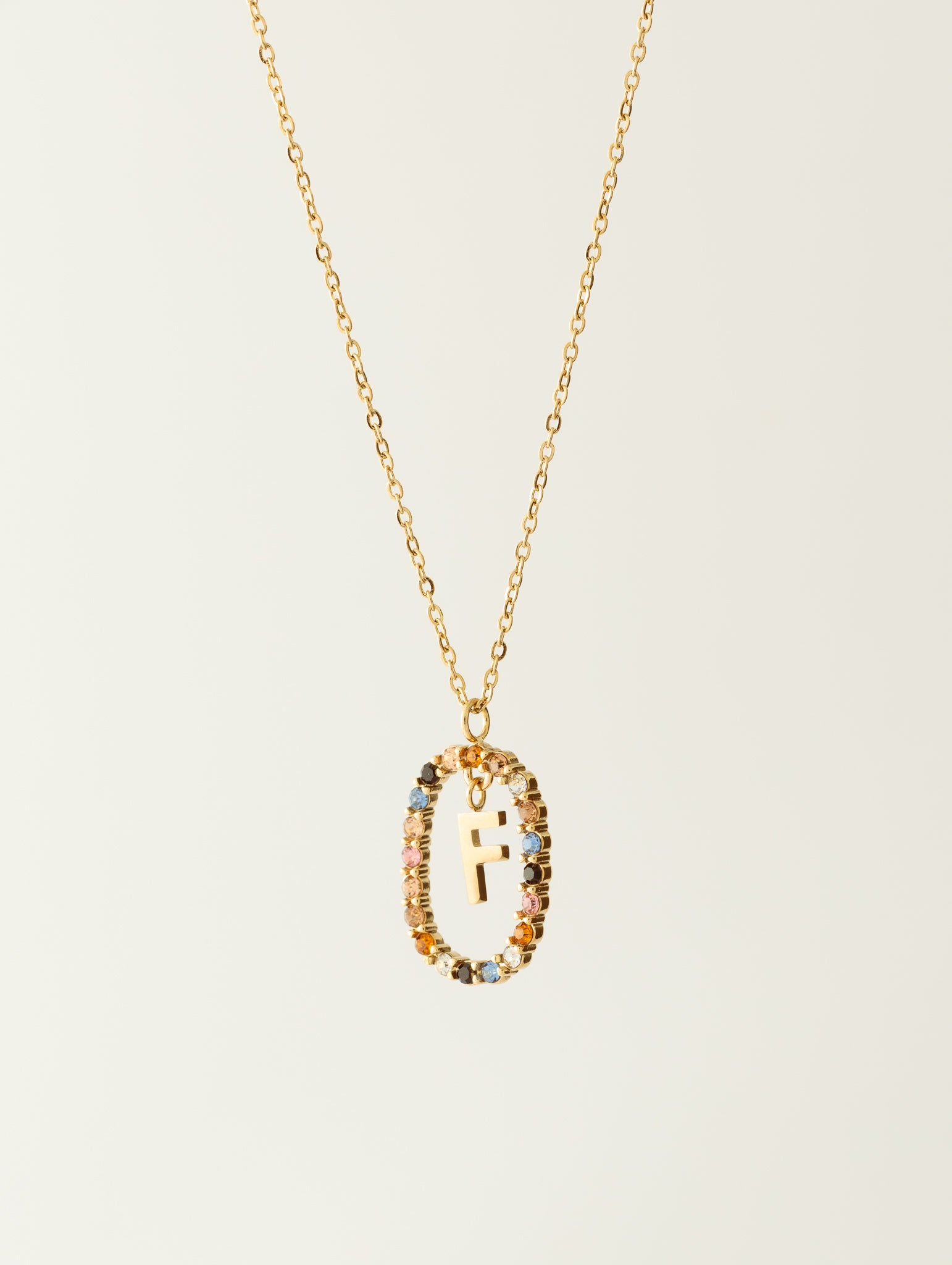 COLLANA CON LETTERA F